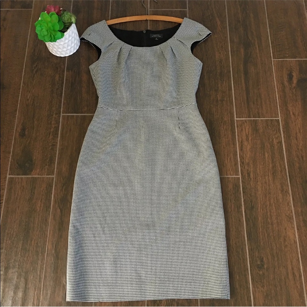 Tahari houndstooth career dress size 4